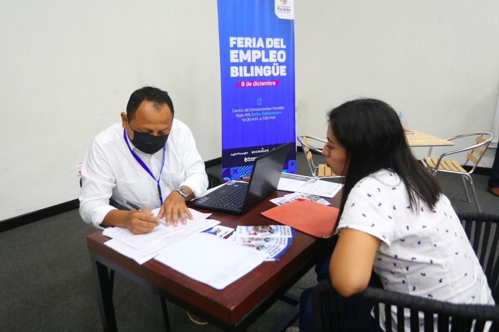 M S De Empleos Se Ofertaron En La Primera Feria Del Empleo Biling E